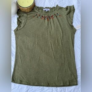 NWT Flutter Sleeve Sweet Violet Green Embroidered Top